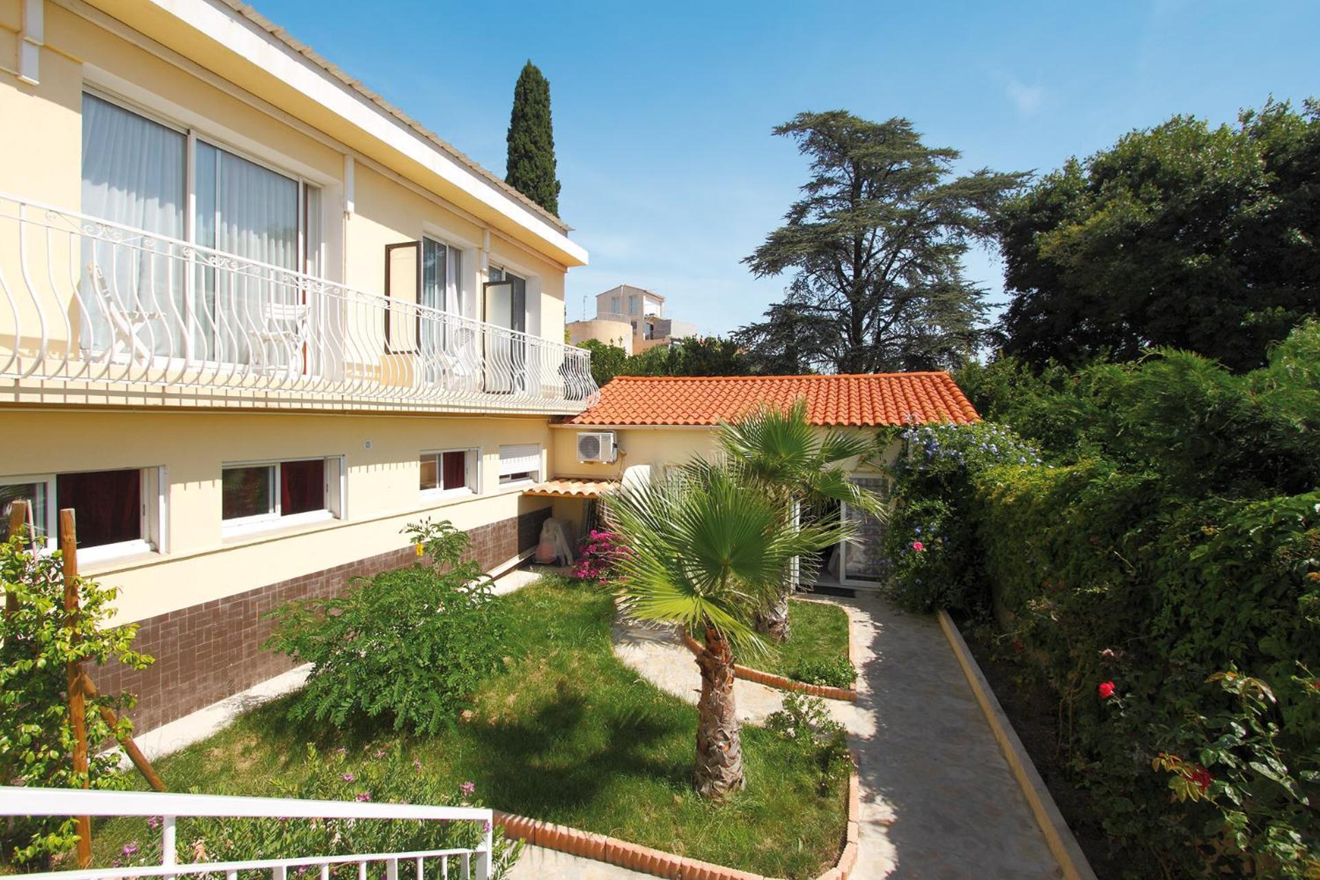Hotel La Croix De Malte La Ciotat Zewnętrze zdjęcie