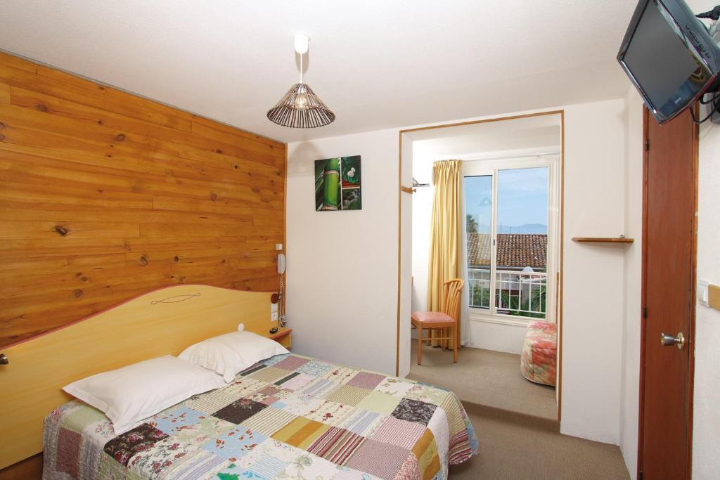 Hotel La Croix De Malte La Ciotat Pokój zdjęcie